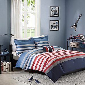 Top Dorm Essentials from Bed Bath and Beyond: Comforter Set 