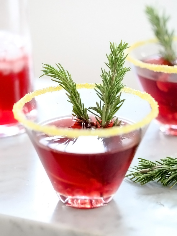 Mix up this easy and delicious Pomegranate Martini | Simple and Delicious Holiday Recipes from RegistryFinder.com