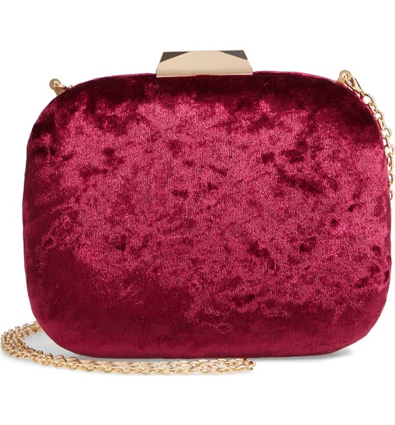 Winter Wedding Accessories | Velvet Clutch