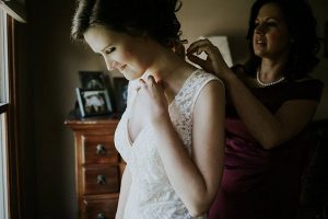 How to Have a Stress-Free Wedding Morning | Spend Time with your Parents