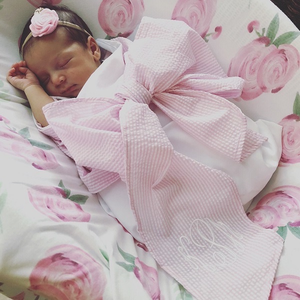 Hosting a Sip and See | Mudpie Monogram Bow Swaddle