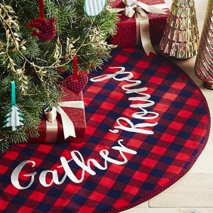 Holiday Gifts for Newlyweds | Tree  Skirt
