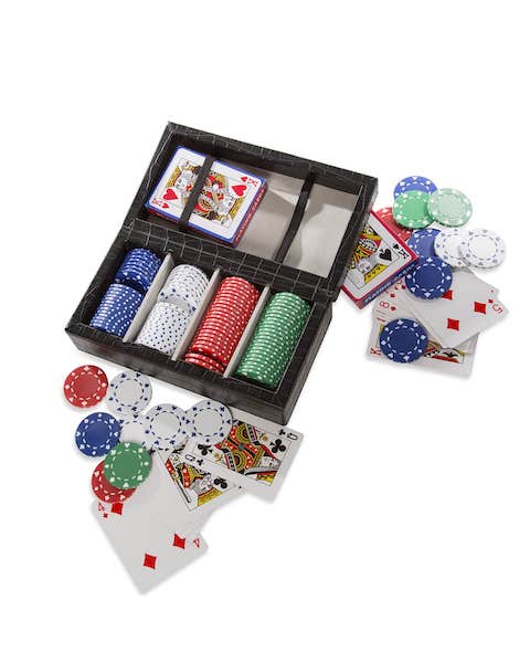 Unique Groomsmen's Gifts Your Crew Will Love | Poker Set With Leather Case