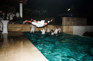 Embracing the Unexpected on Your Wedding Day | Plunge In The Pool