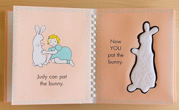 Books for babies | Pat the Bunny 