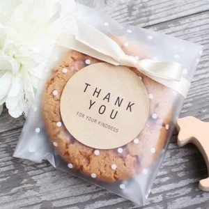 DIY Projects for Your Wedding | Make your own guest favors