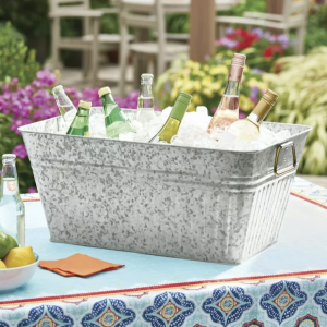 DIY Projects for Your Wedding | Build a grab-and-go drink station