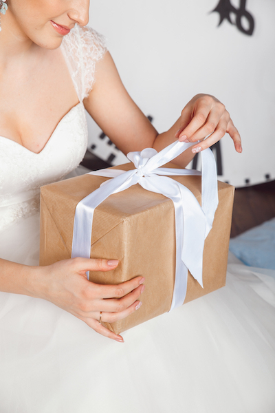 Should I Send a Wedding Gift to My Former Niece?