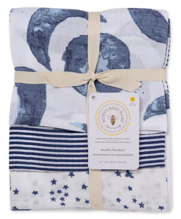 Baby Registry Must-Haves for the Sustainable Mom-To-Be | Burt's Bees Baby Cotton Muslin Receiving Blankets