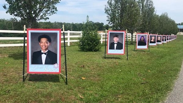 graduation signs 