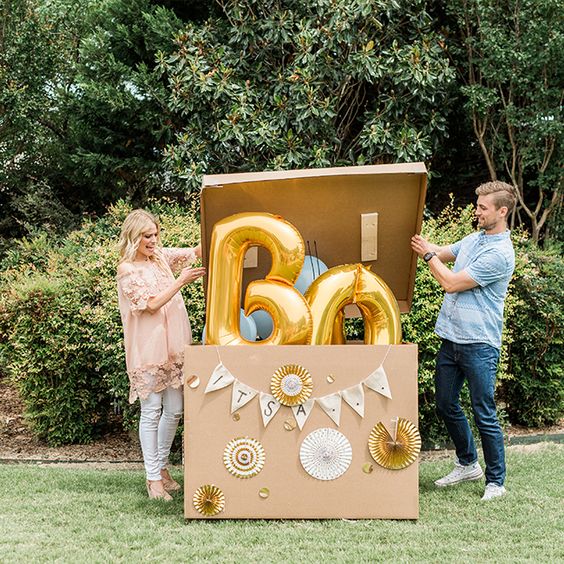 box gender balloon reveal