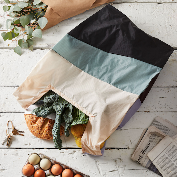 Sustainable Wedding Registry Gifts for the Eco-Conscious Couple | Reusable Grocery Bag