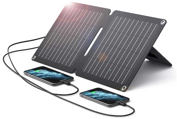 Wedding Registry Gifts for the Eco-Conscious Couple | BigBlue solar-powered phone charger