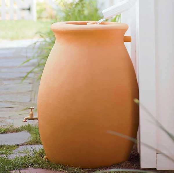 Sustainable Wedding Registry Gifts for the Eco-Conscious Couple | Rain barrel