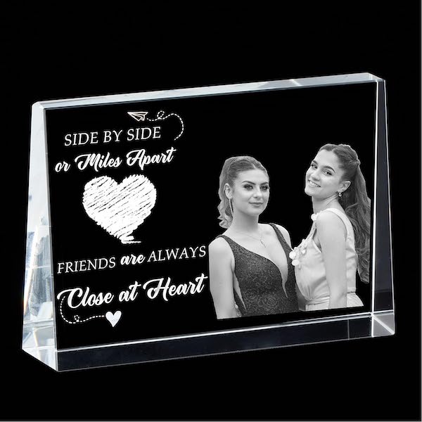 Personalized Picture Frame Gifts for Your Wedding Party