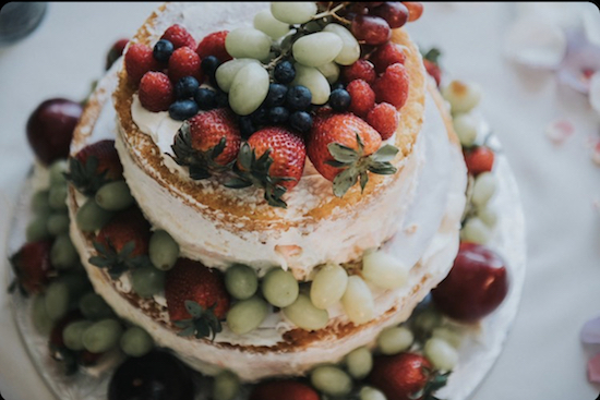 DIY wedding cake fresh fruit