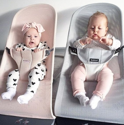 twin bouncy seats