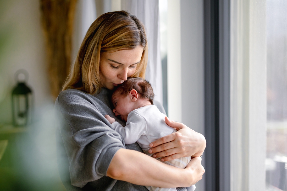 Keeping Your Newborn Healthy When You Come Home From the Hospital