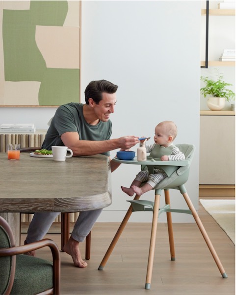 highchair